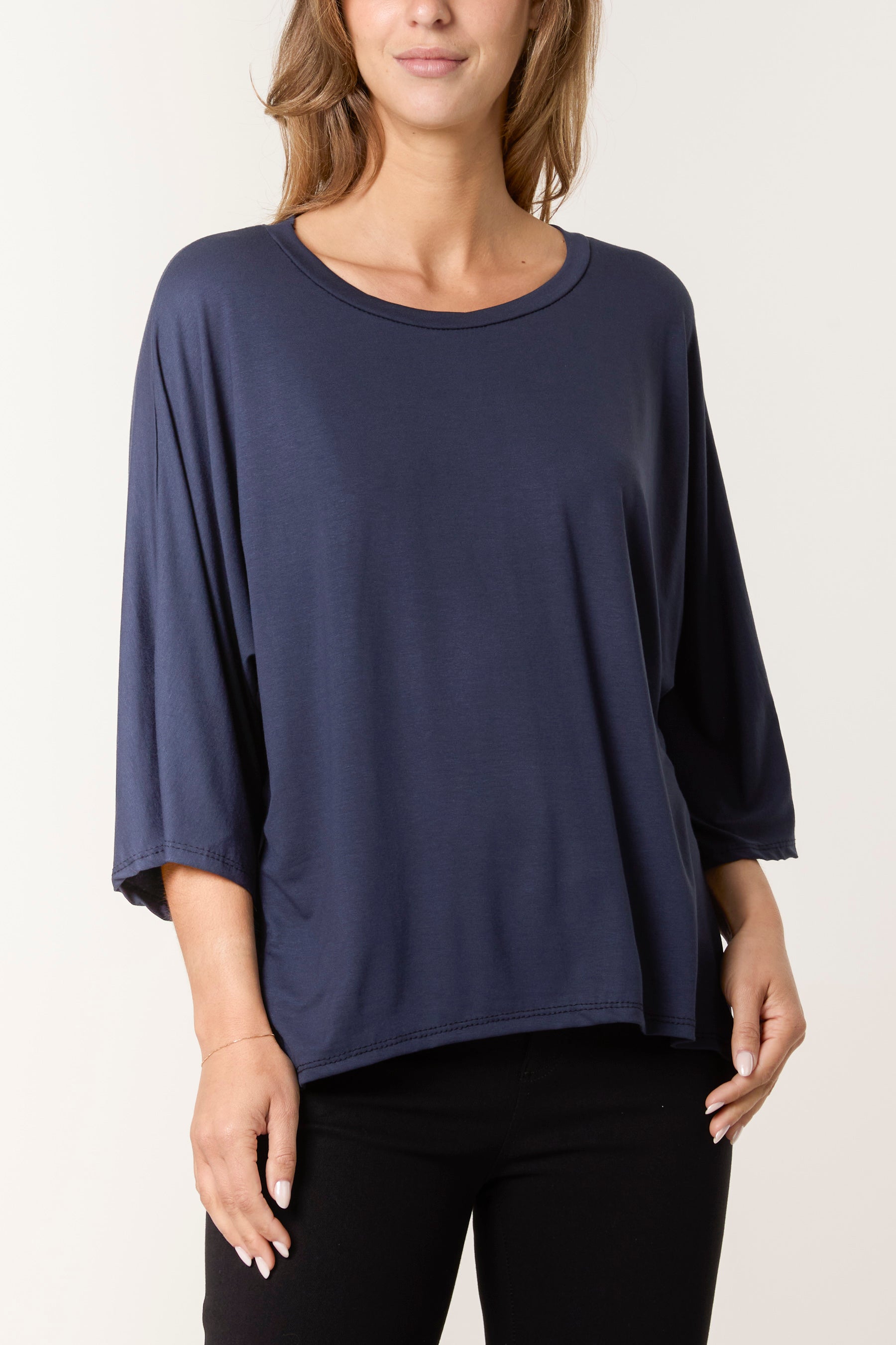 Round Neck 3/4 Sleeve Stretch Top